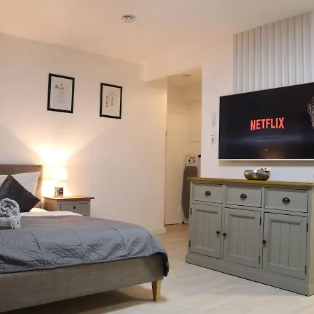 Relax - Messe Contactless Check In *