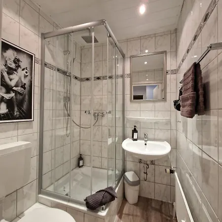 Relax - Messe Contactless Check In *